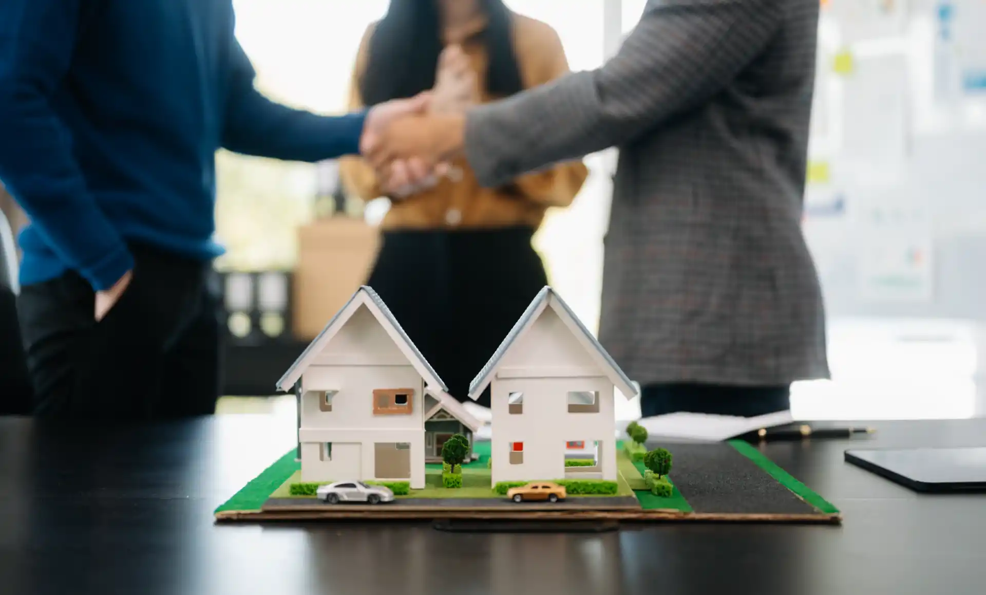 customers-who-choose-to-buy-a-condominium-room-and